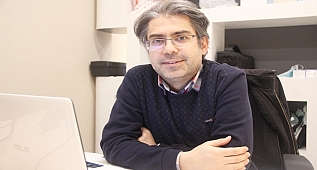 Doç. Dr. Atacan Emre Koçman, Plastik Cerrahi Saç telinden, ayak tırnak ucuna kadar tüm alanları kapsar